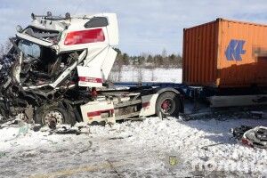 Смертельна ДТП за участю далекобійника з Волині: поліція розшукує свідків аварії (Фото)