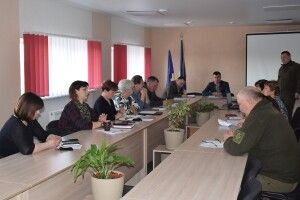 Голова громади, який ініціював урізання зарплати чиновникам, щоб школярі безплатно харчувалися, – знайшов кошти і на дитсадки