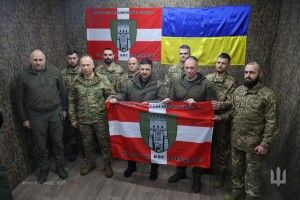 Волинську бригаду на передовій відвідав президент (Фото)