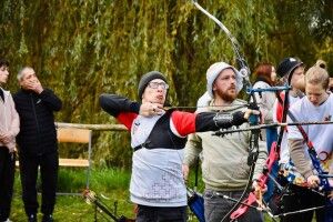 Влучні постріли і незламний дух: у Луцьку відбувся Чемпіонат Волині з пара стрільби з лука