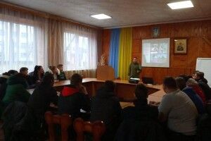 З оваднівськими ліцеїстами зустрілася офіцер 14 бригади