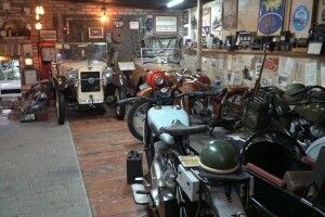 Родина зібрала близько 80 одиниць техніки минулого століття