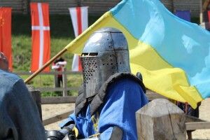 Луцький лицар просить підтримати збір на авто для свого підрозділу