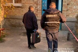 У квартирі знайшли мертвою всю сім'ю