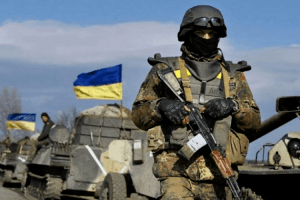  «Мамо, 15 «двохсотих»! На танку дивились кіно»: рашист розповів про удар під час «культурної програми» (Відео)