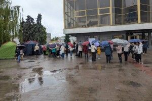 Безкоштовний огляд у Луцьку допоміг виявити небезпечні новоутворення у десятків людей