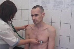 Росія готова обміняти Сенцова на трьох засуджених у США росіян