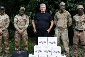 Дрони Autel, куплені Фондом Порошенка і волонтерами, передали бійцям Сил Спеціальних Операцій