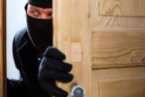 На Волині затримали двох злодіїв