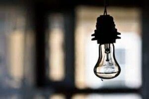 Сьогодні у Києві та 7 областях відключатимуть світло