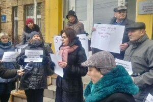 Сьогодні у Луцьку мітингують за регіональне радіо та телебачення