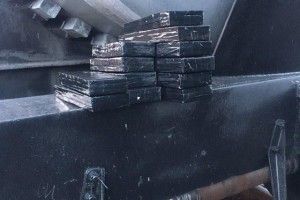 На Волині в потязі прикордонники виявили приховані сигарети (Фото)