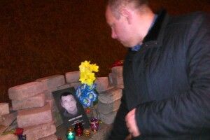 Волинські письменники відвідали меморіал Небесної сотні в Києві