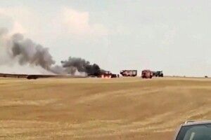 На Волині під час жнив згорів трактор (Відео)