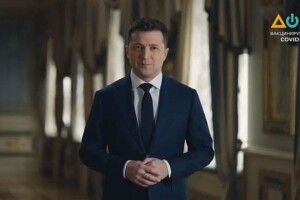 Новинарі каналу «Дом» отримували негласні вказівки хвалити Зеленського