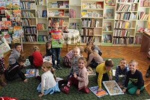 В Луцьку вихованці «Дельфінчика» пірнули у світ добра (фото)