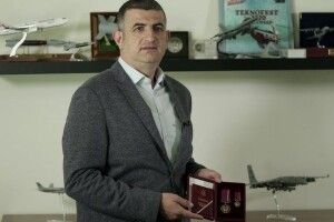 Брати Байрактари: ми ніколи не продамо свої безпілотники росії
