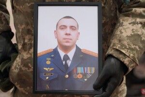 На Волині попрощалися з полеглим полковником Сергієм Хоміком (Фото) 