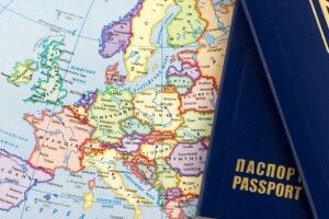 Порошенко: українці можуть вільно відвідувати майже 130 країн світу 