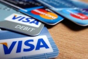 росіяни влаштували «банківський туризм» і обходять санкції через білорусь 