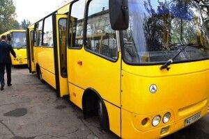 У Луцьку з «АТП 10701» розірвано договір на перевезення пасажирів