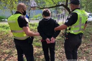 15-річний онук вночі зарізав дідуся 35 ножовими ударами (Фото)