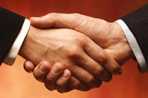 ЯК ОПОЗИЦІЯ ДОПОМАГАЄ ВЛАДІ БУДУВАТИ НОВУ ВОЛИНЬ*