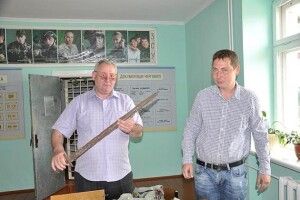 На Камінь-Каширщині меча давньоруського воїна передано у музей