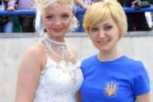 УКРАЇНКА «ВЗЯЛА» ЄВРОПУ ВЕСІЛЬНОЮ ЗАЧІСКОЮ