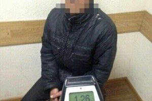 У Рівному «на гарячому» взяли «кольорових металістів» (фото)