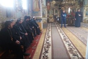 Пожежники «виголосили проповідь»… волинським священикам (фото)