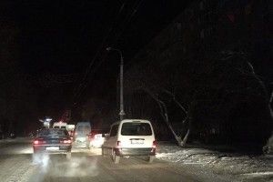 Рівне стало темним – у багатьох мікрорайонах міста зникло світло