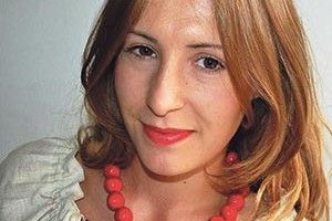 НА ЇЇ ЗАХИСТ ПІДНЯЛАСЯ УКРАЇНА