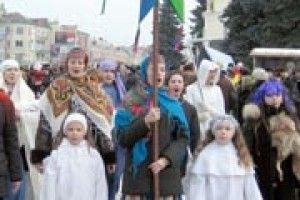 БЛАГОДІЙНІСТЬ: Христа прославляймо, сиріт не забуваймо