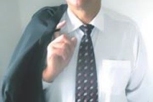 Євген МЕЛЬНИК: ВЛАДА МАЄ БУТИ ЧЕСНОЮ ТА ВІДПОВІДАЛЬНОЮ*