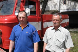 У Маневицькому районі пожежники врятували з вогню людину (фото сміливців)