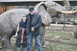 У ВОЛИНСЬКОМУ СЕЛІ МОЖНА ЗУСТРІТИ... СЛОНА
