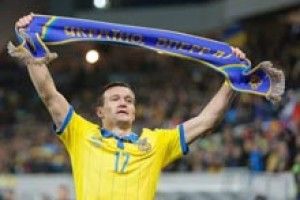 АРТЕМ ФЕДЕЦЬКИЙ, ЗАХИСНИК НАЦІОНАЛЬНОЇ ЗБІРНОЇ УКРАЇНИ, НА УРОЧИСТИХ ПРОВОДАХ КОМАНДИ НА ЄВРО-2016: