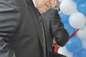 НОВЕ ЩАСТЯ У НОВОМУ ДОМІ*