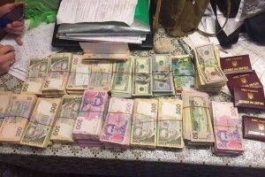 Викрито банду патологоанатомів, яка «обдирала» родичів померлих (фото)
