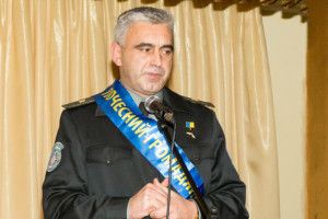 Легендарний генерал-майор годину проговорив із звільненим з полону воїном