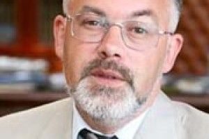 БЮТ ВИМАГАЄ ВІДПРАВИТИ ТАБАЧНИКА У ВІДСТАВКУ*