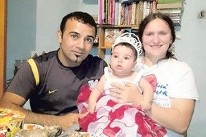«БЕЗ ДОЗВОЛУ БАТЬКІВ НАС —  ХРИСТИЯНКУ Й МУСУЛЬМАНИНА — НЕ ПОВІНЧАЛИ Б»