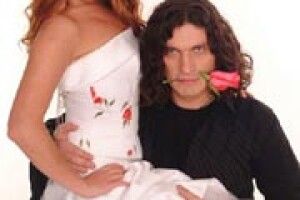 МОГИЛЕВСЬКУ ЗАКИДАЛИ ЯЙЦЯМИ