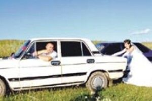 ФОТОЖАРТ: це випробування лише «квіточки», дорогесенька, якщо виходиш заміж за «крутого пацана»