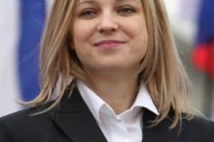 В УКРАЇНІ —  ЗРАДНИЦЯ,  ДЛЯ КРЕМЛЯ — КРАСУНЯ