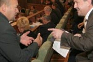 ТО ДЕ Ж ДЕРЖАВНИЙ ПІДХІД, А ДЕ — «ДЕРИБАН»? 