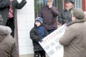 ХТО Ж ВИНЕН, ЩО ТОРЧИНСЬКИЙ РИНОК СТАВ «СТИХІЙНИМ»?