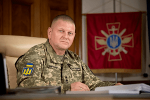 Негайно порвати указ, якщо він є, - Порошенко про відставку Залужного 