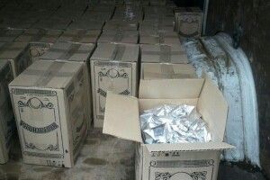 На трасі «Київ-Чоп» патрульні вилучили тонну «лівої» горілки